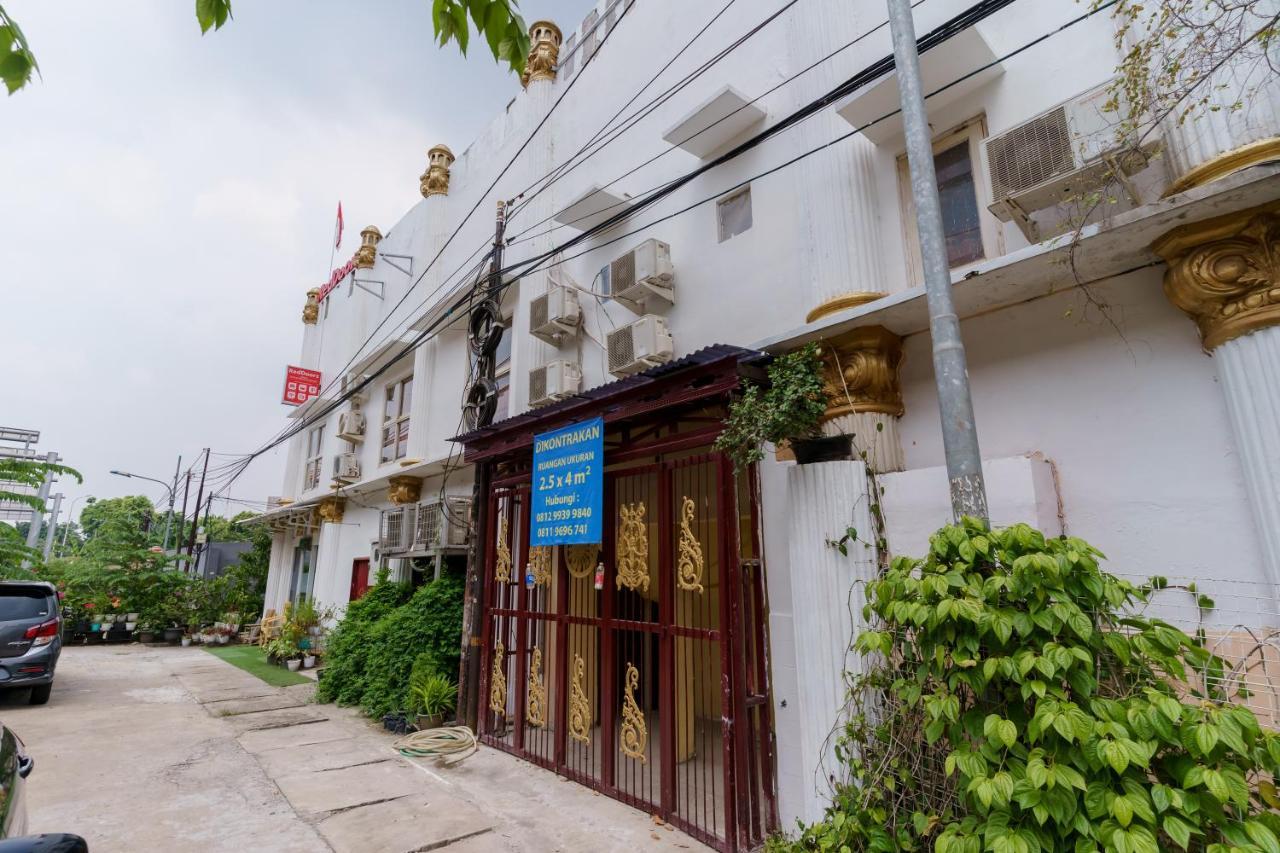 ג'קרטה Reddoorz Syariah Near Universitas Borobudur מראה חיצוני תמונה